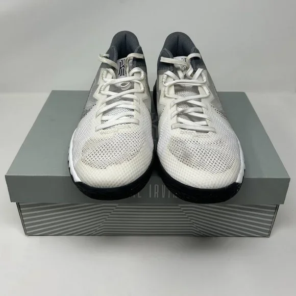 Kyrie Flystrap V (GS) - Picture 3 of 7